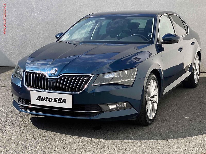 Škoda Superb (2018) 2.0TDi, 2.maj,ČR, Ambition - fotka 3 z 20