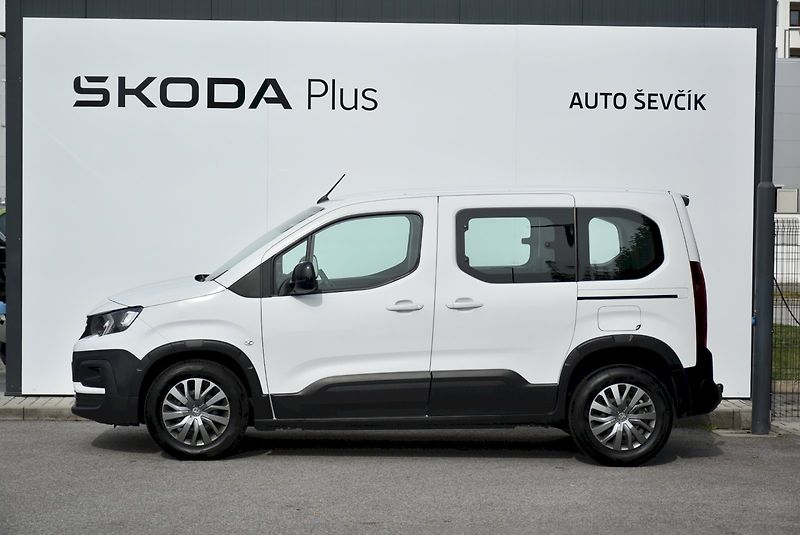 Peugeot Rifter (2022) 1.5 HDI 75kW - fotka 12 z 27