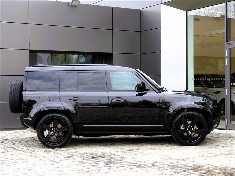Land Rover Defender (2026) 110 D200 X-DYNAMIC SE - fotka 7 z 29
