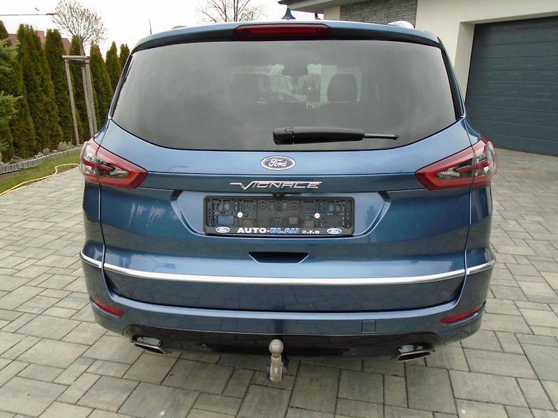 Ford S-MAX 2,0EcxoBlue 140kW 8A Vignale - fotka 6 z 46