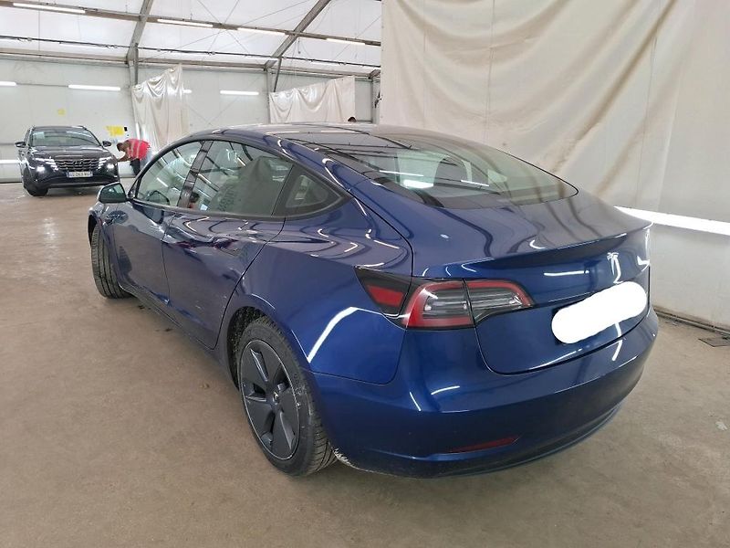 Tesla Model 3 (2023) AWD   SOH 91,7%   PŘIPRAVUJEME - fotka 3 z 9