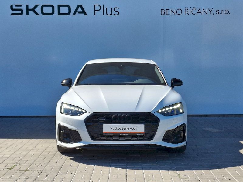 Audi A5 (2024) S-LINE Quattro DSG 2,0TSi 195k - fotka 4 z 35