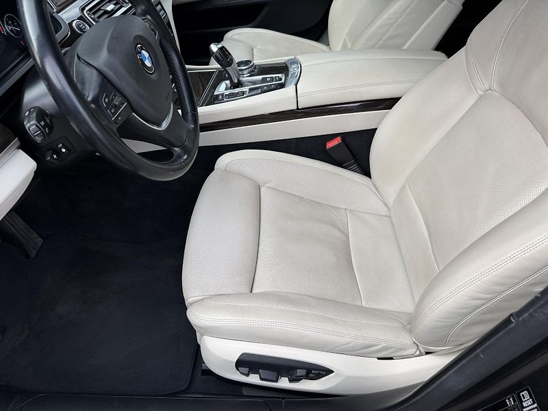BMW Řada 7 730D koupeno v ČR DPH - fotka 30 z 35
