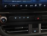 Ford Tourneo Custom (2025) 2.0 EcoBlue AWD - náhled 11