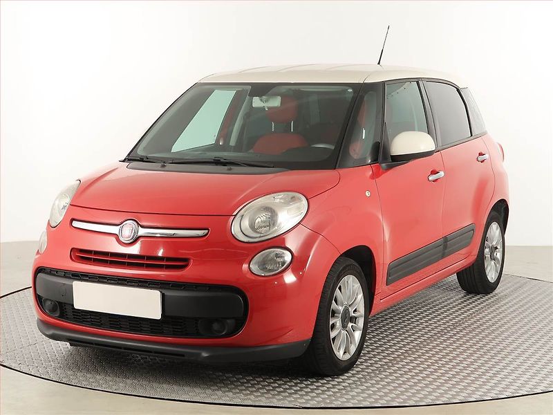 Fiat 500L (2013) 0.9 TwinAir, Tempomat - fotka 2 z 17