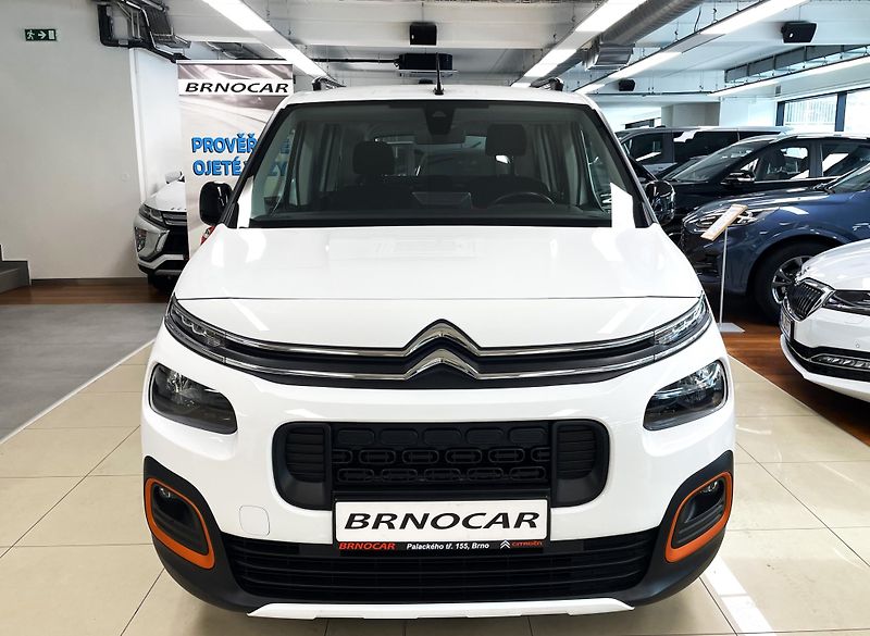 Citroën Berlingo 1.5 BlueHDi 130 S&S EAT8 - fotka 2 z 27