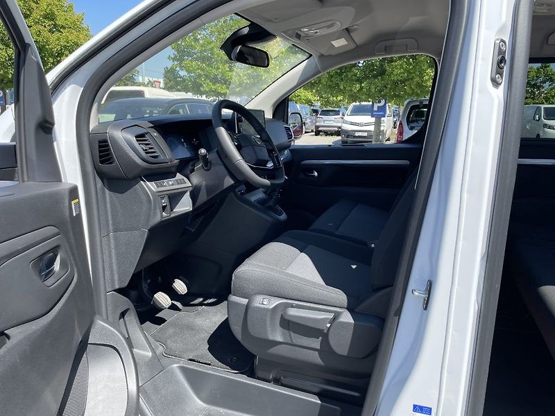 Toyota ProAce Verso 2.0D Business Com. odběr ihned - fotka 13 z 32