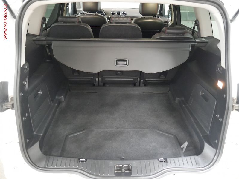 Ford S-MAX (2013) 2.2 TDCi, Titanium S, AT - fotka 7 z 24