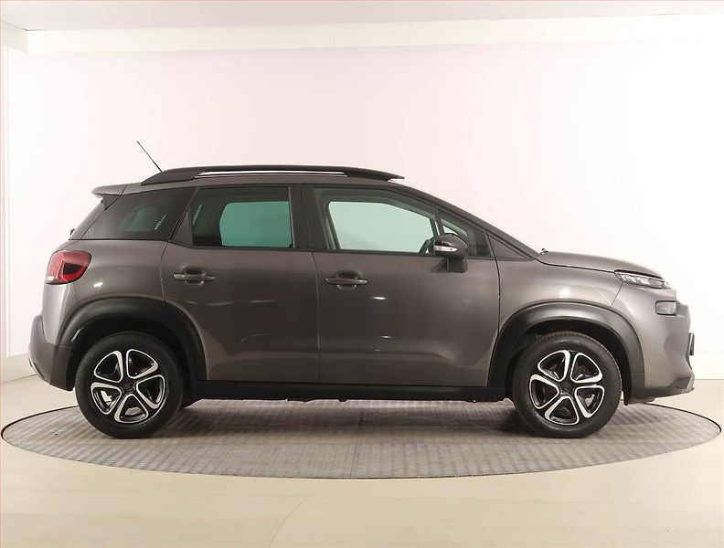 Citroën C3 Aircross (2022) Feel 1.2 PureTech, Serv.kniha - fotka 6 z 20