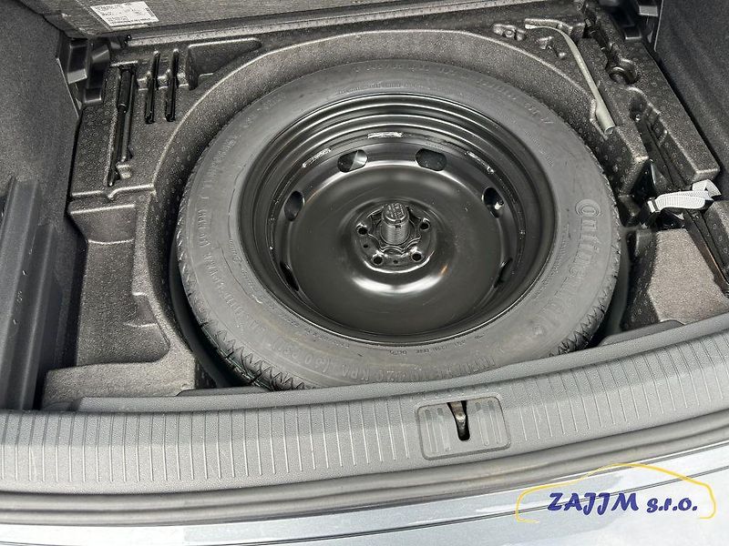 Volkswagen Tiguan 2.0TDI 4x4 + tažné, kamera - fotka 59 z 60