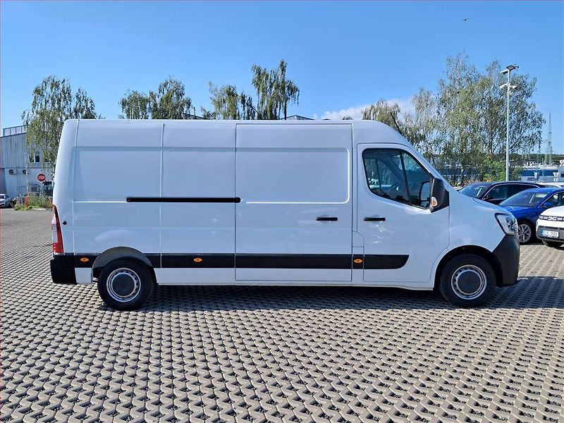 Renault Master (2024) 2.3 dCi 135, L3H2, 12m3, 1.0t - fotka 6 z 12
