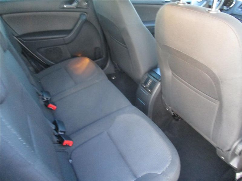 Škoda Yeti 1,2 TSI, serviska, aut. klima, - fotka 11 z 37