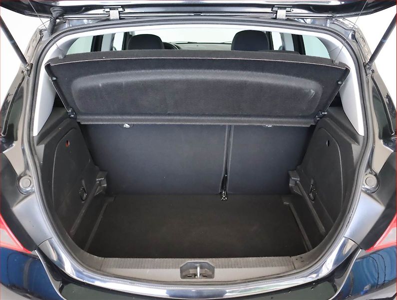 Opel Corsa (2018) 1.4, Automat, Serv.kniha - fotka 14 z 19