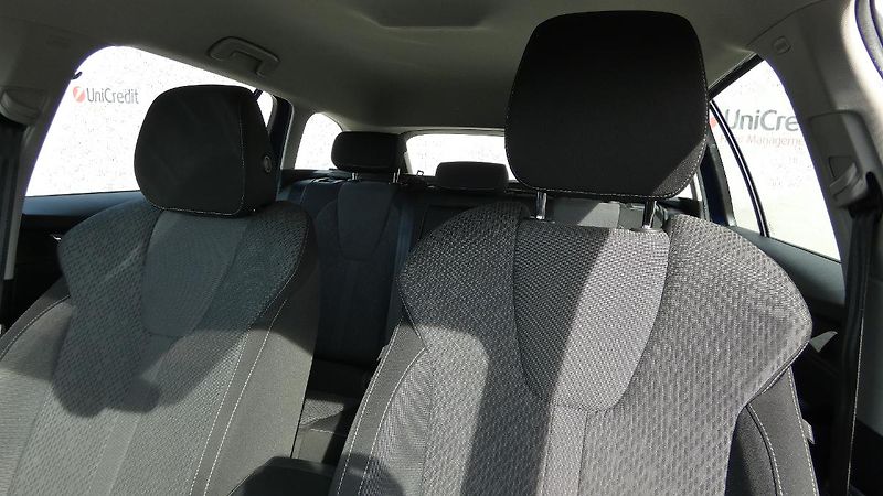 Škoda Octavia Combi 1,5 TSI Style - fotka 7 z 24
