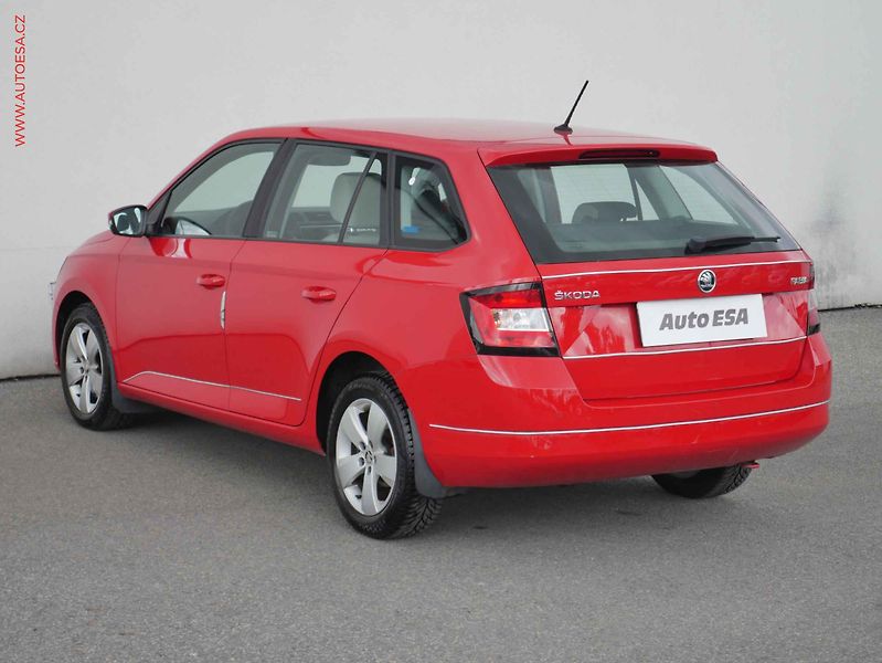 Škoda Fabia (2016) 1.2TSi, 1.maj,ČR, Style - fotka 6 z 15