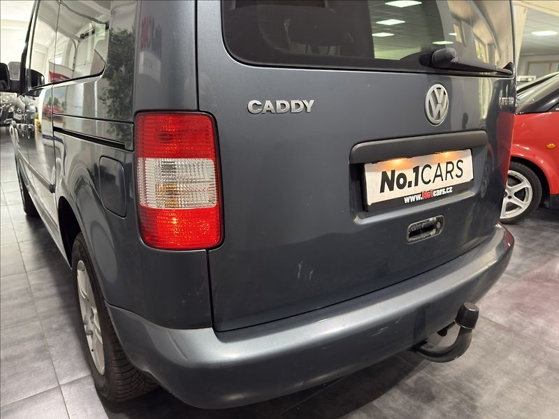 Volkswagen Caddy 1,9   TDI 77KW FAMILY EDITION - fotka 18 z 20