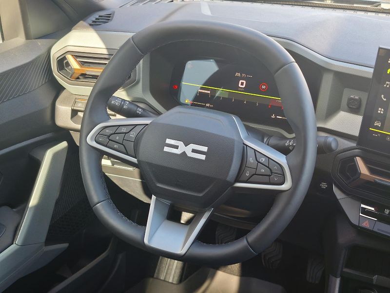 Dacia Bigster Extreme mild hybrid 140 - fotka 8 z 36