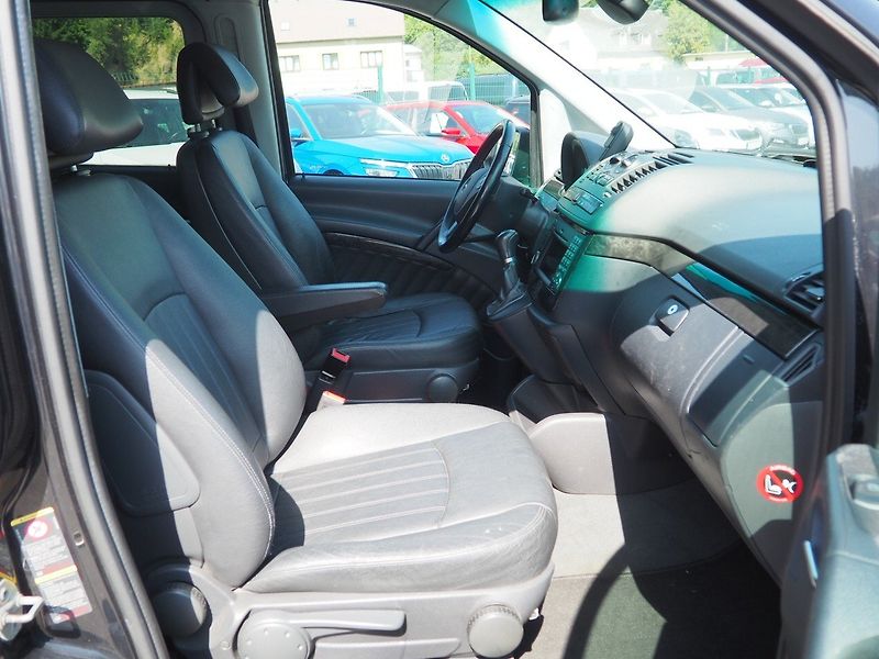 Mercedes-Benz Viano (2012) 3.0 CDI, Extra Long - fotka 17 z 29