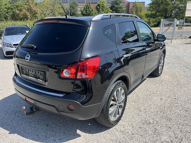 Nissan Qashqai (2009) 2.0i 104 KW, 4x4, Panorama - fotka 7 z 18