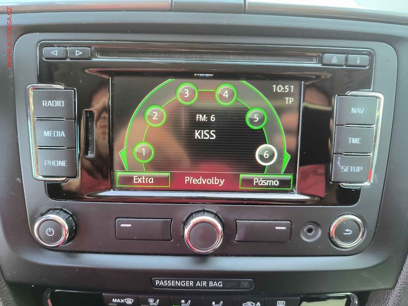Škoda Superb (2013) 2.0 TDi 4x4, ČR, Bixen, navi - fotka 11 z 19