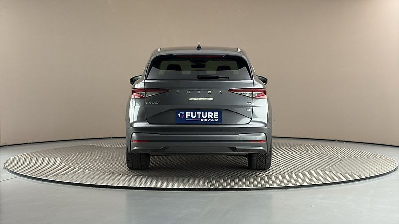 Škoda Enyaq 82 kWh AUT 80 Loft - fotka 5 z 31