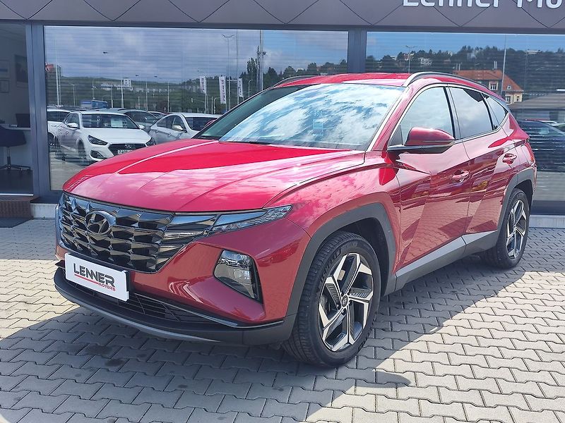 Hyundai Tucson 1.6T-GDI/195kW Smart 4x4 PHEV - fotka 1 z 32