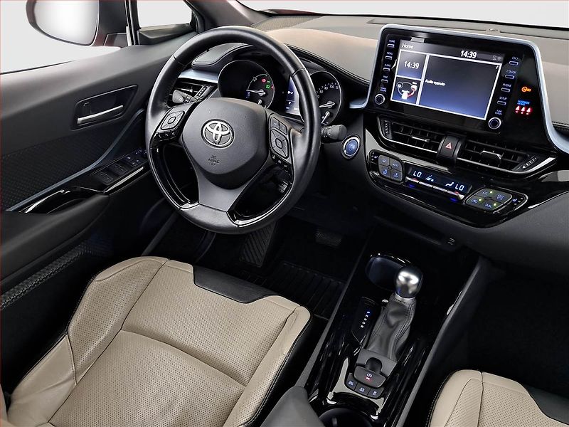 Toyota C-HR (2020) 1.8 Hybrid - fotka 7 z 20