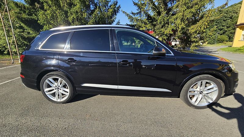 Audi Q7 (2017) 3.0 TDI, CZ, 7míst, Matrix... - fotka 18 z 28