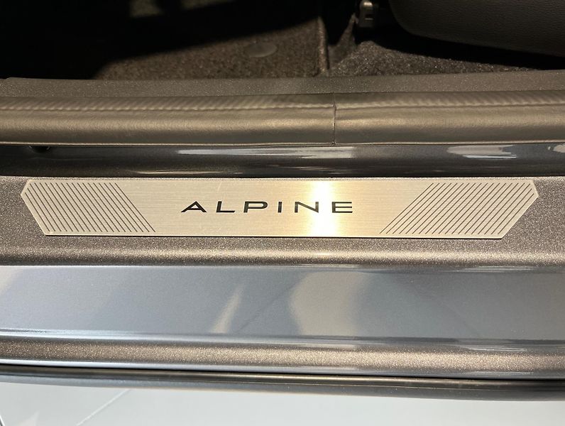 Renault Arkana esprite Alpine full hybrid - fotka 19 z 25
