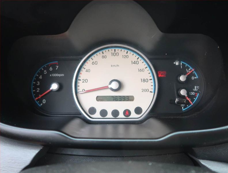 Hyundai i10 (2010) 1.1, za skvělou cenu - fotka 11 z 15