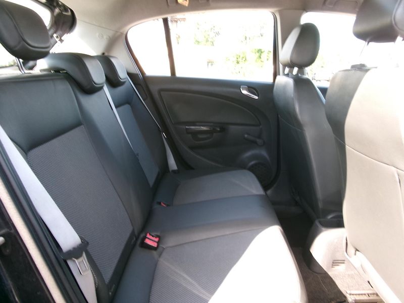 Opel Corsa (2008) 1,2 16V KLIMA ALU - fotka 14 z 25