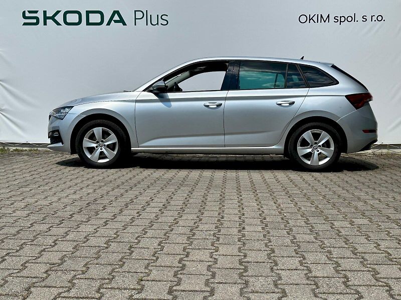 Škoda Scala (2023) 1.0 TSI 81kW Ambition - fotka 3 z 23
