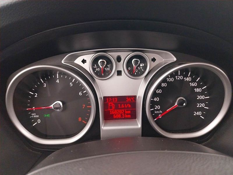Ford Focus (2010) 1.6 16V, po STK, jezdí skvěle - fotka 11 z 16