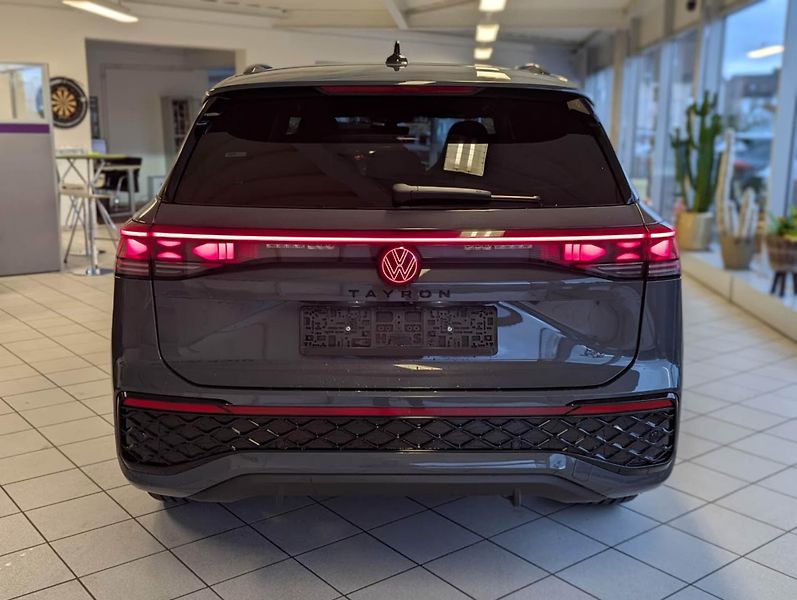 Volkswagen Tayron TDI 4M R-Line HuD Pano 360 IQ - fotka 7 z 34