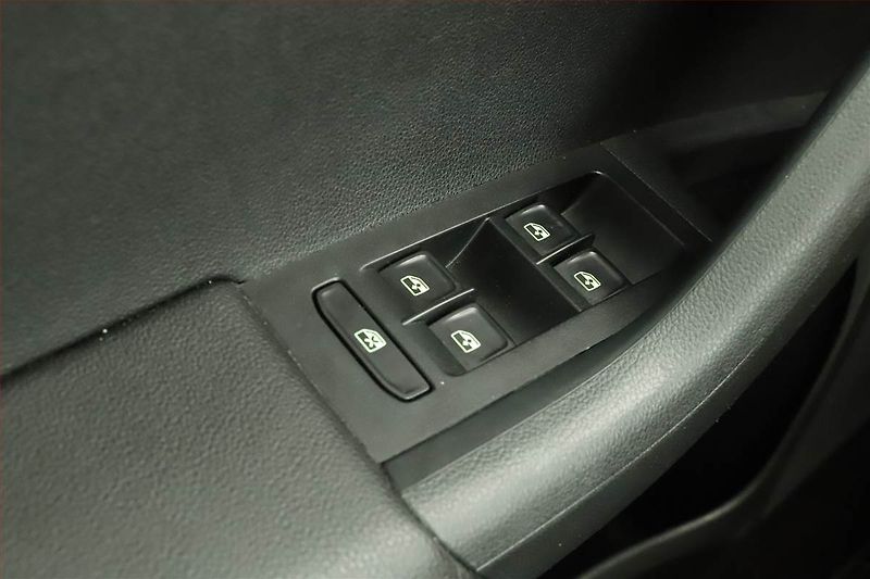 Škoda Octavia (2017) Style 1.6 TDI, Navi, Tempomat - fotka 12 z 14