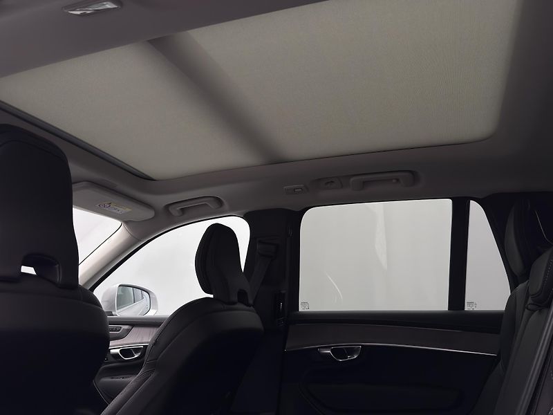 Volvo XC90 (2026) T8 AWD Plug-in BRIGHT PLUS 7m - fotka 21 z 27