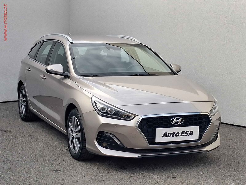 Hyundai i30 (2020) 1.0 T-GDi, 1.maj,ČR, Style - fotografie inzerátu