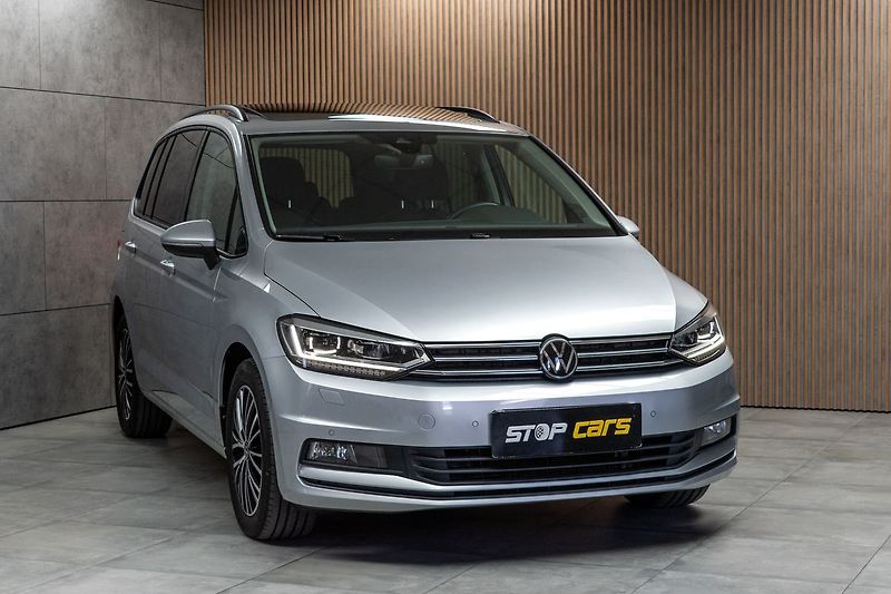 Volkswagen Touran 2.0TDI TAŽNÉ*WEBASTO*DPH*ČR 1M - fotka 3 z 51