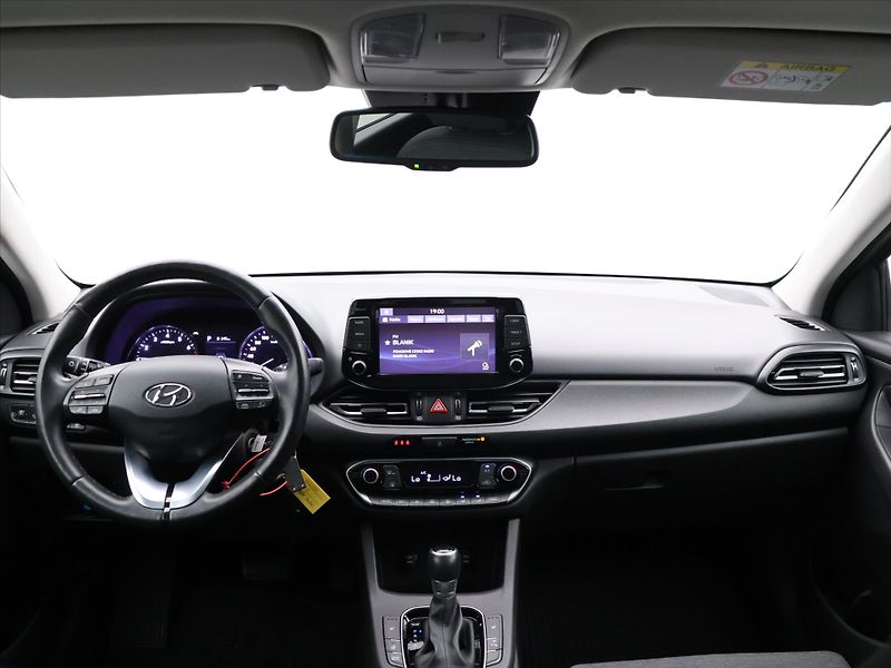 Hyundai i30 1,0 T-GDI 88kW Style DCT CZ DP - fotka 27 z 35