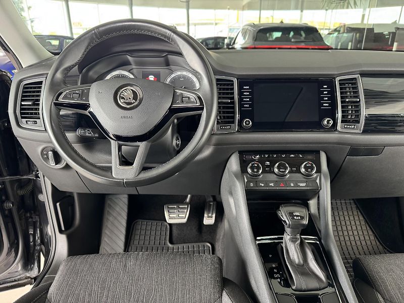 Škoda Kodiaq 1,4TSI DSG*4x4*STYLE*360K*Pano - fotka 9 z 42
