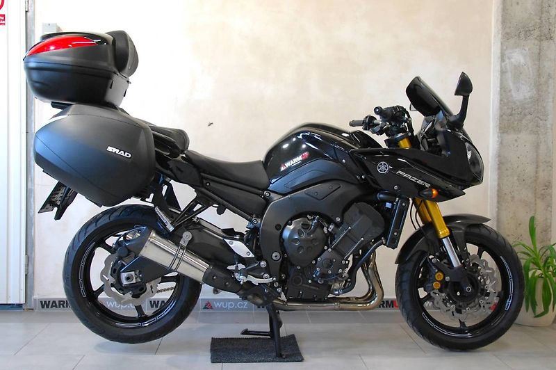 Yamaha FZ 8 S Fazer (2010) hezký stav - fotka 2 z 21