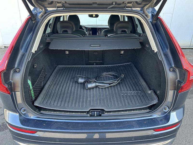 Volvo XC60 2.0 T6 4x4 Recharge Inscriptio - fotka 13 z 31
