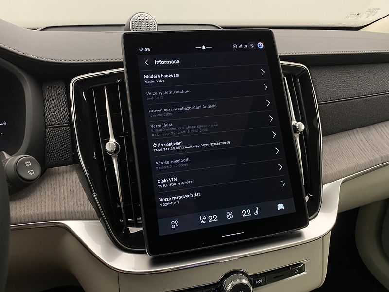 Volvo XC90 (2026) T8 AWD Plug-in BRIGHT ULTRA - fotka 65 z 74
