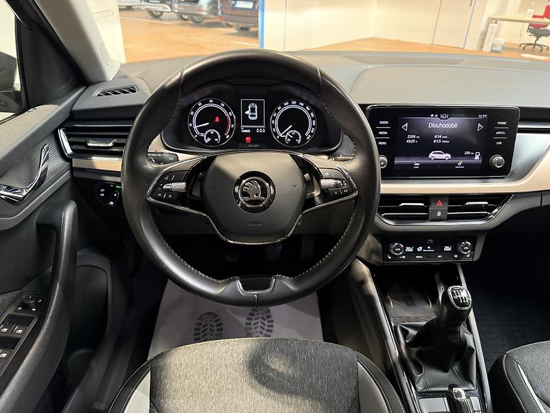 Škoda Scala 1.5 TSI 110kW Style - fotka 7 z 13
