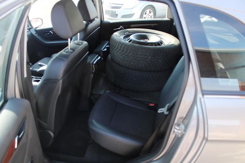 Mercedes-Benz Třídy B (2008) B 200CDI KŮŽE XENON KLIMA ALU - fotka 10 z 16