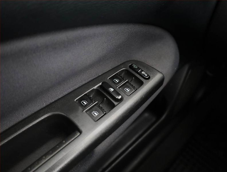 Škoda Octavia (2003) 1.6, nová STK, jezdí výborně - fotka 12 z 15