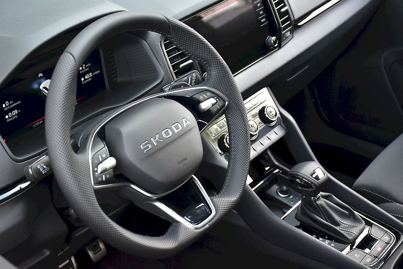 Škoda Karoq (2026) Sportline 1,5 TSI 110 kW 7° au - fotka 21 z 39
