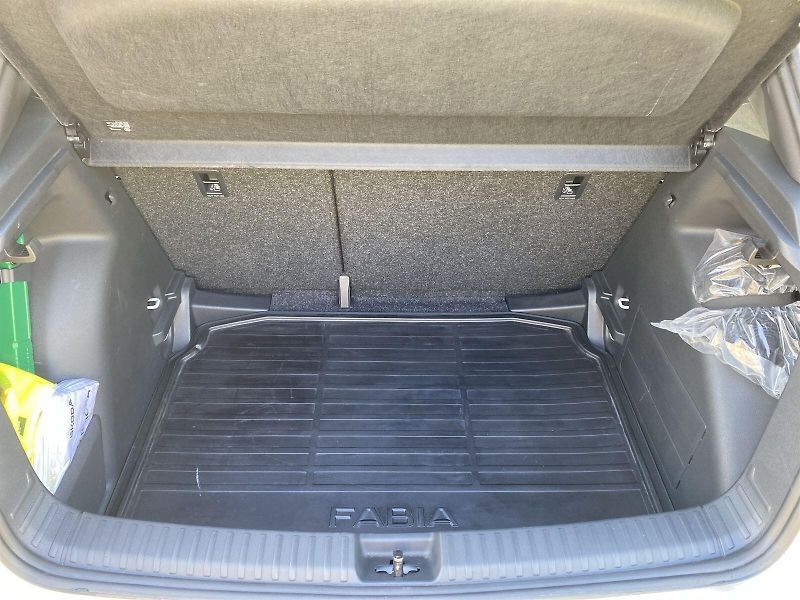 Škoda Fabia (2025) 1.5 TSI DSG Monte Carlo - fotka 27 z 33