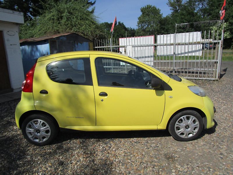 Peugeot 107 - fotka 5 z 14