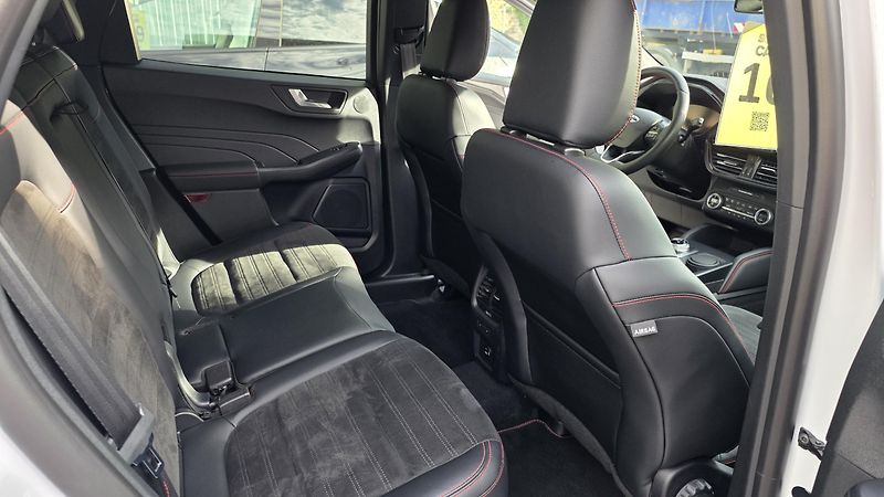 Ford Kuga (2022) 2.5i PHEV 165kW Titanium AT TZ - fotka 14 z 49